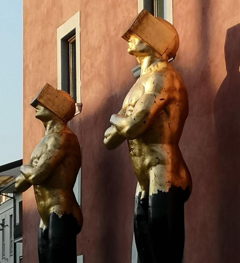 La nuova esposizione di Emanuele Giannelli - La signora del bello