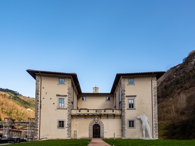 La nuova esposizione di Emanuele Giannelli - La signora del bello